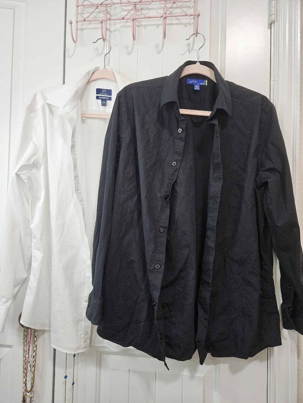 2 Dress Shirts Black and Button-Up Shirts Medium